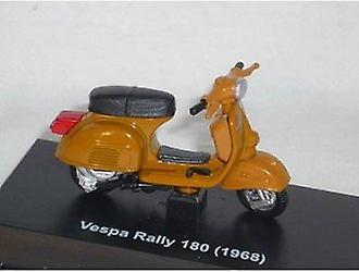 Vespa 180 Rally (1968) Diecast Model Motorcycle